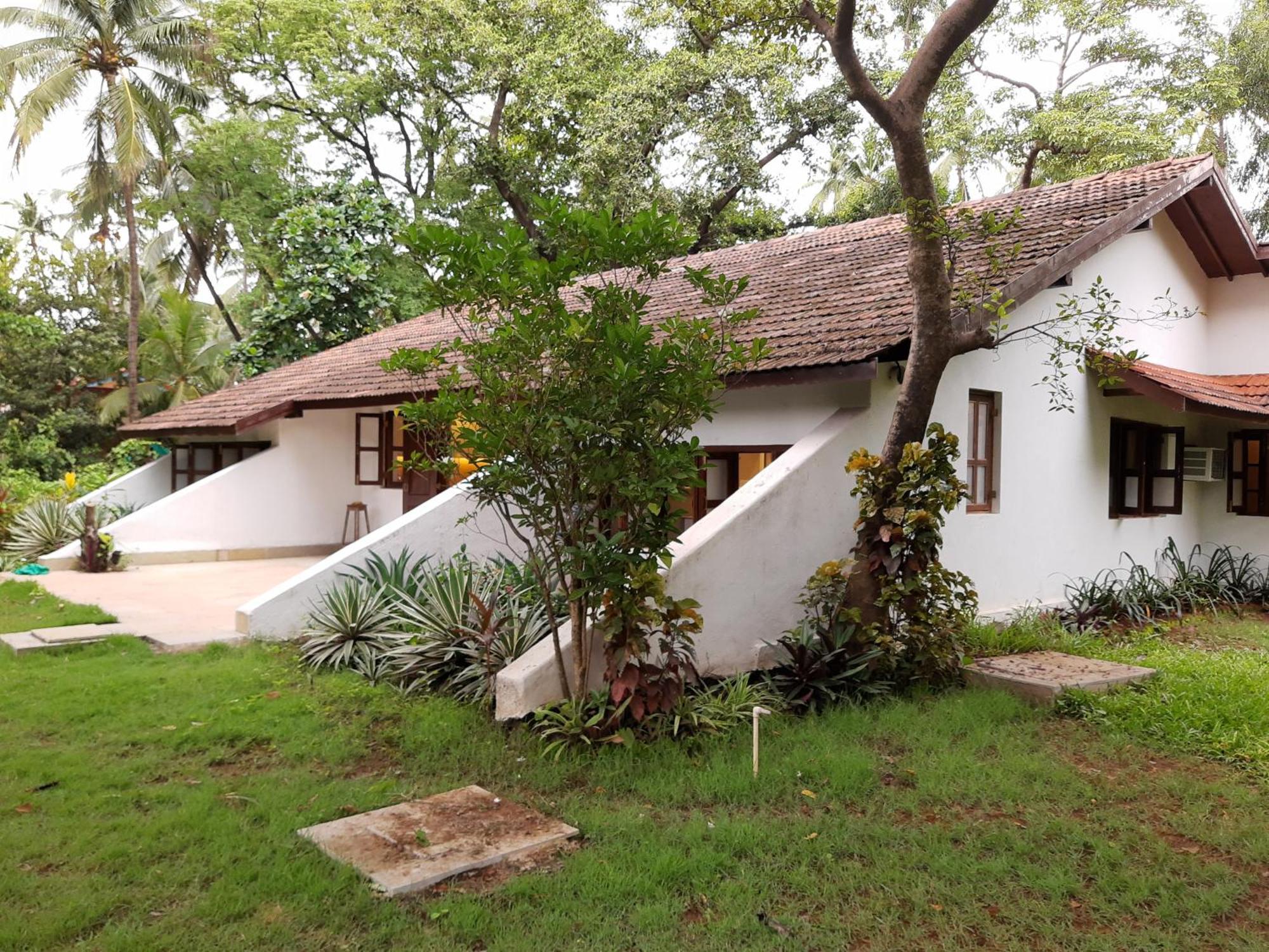 Banyan House - Luxurious 4 Bedroom Villa On One Acre, Near The Beach Nagaon  Εξωτερικό φωτογραφία