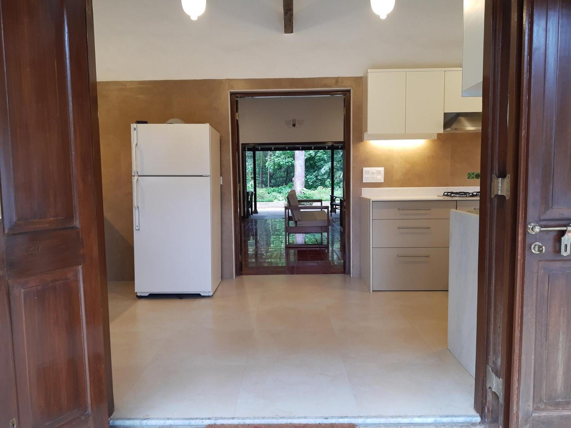 Banyan House - Luxurious 4 Bedroom Villa On One Acre, Near The Beach Nagaon  Εξωτερικό φωτογραφία